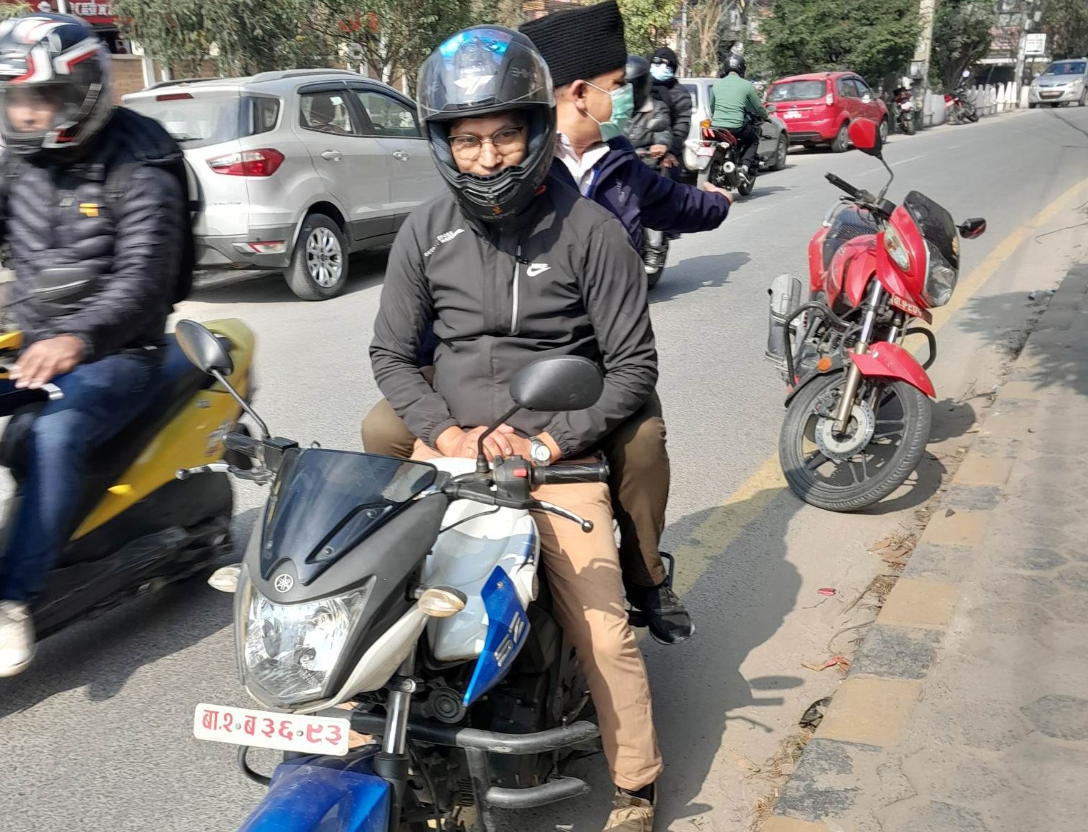 सरकारी सवारीको दुरुपयोग, अर्को ठक्कर दिदै भाग्दै