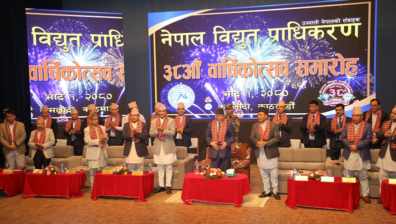 प्राधिकरणको शेयर सर्वसाधारणमा जारी गर्न स्विकृतीका लागि पेश