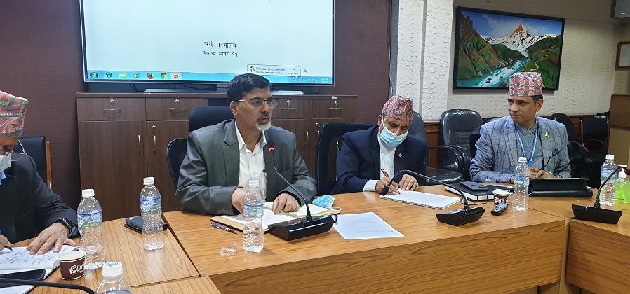 कसैलाई आरोपित गर्न वा आफ्नो घमण्ड प्रस्तुत गर्न श्वेतपत्रको कुरा गरेको होइनः अर्थमन्त्री