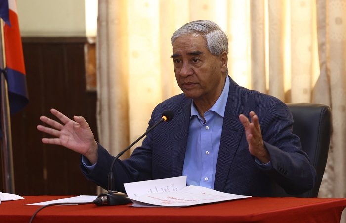 व्यापार घाटा घटाउने गरी नीति र कार्यक्रम बनाउन प्रधानमन्त्रीको निर्देशन