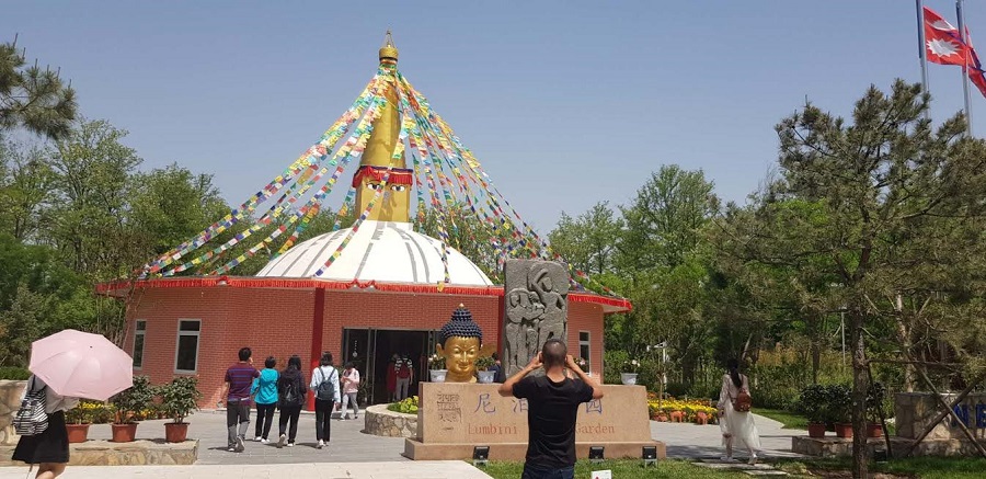 एशियाको ठूलो रेलमार्ग बन्दरगाहमा नेपाली शैली ‘नेपाल राष्ट्रिय मण्डप’