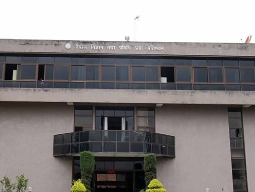 नाष्टले बनायो ‘मोबाइल स्वाब कलेक्शन भेहिकल’