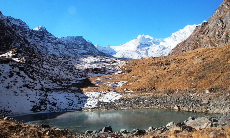 म्याग्दी हुँदै मुस्ताङ जाने आन्तरिक पर्यटकको ओइरो