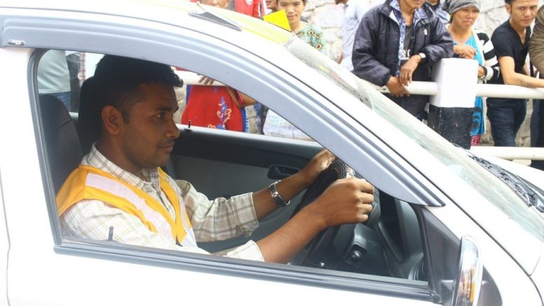 ट्याक्सी ड्राइभर भन्छन् “हामीले होइन उपभोक्तालाई सरकारले ठग्यो”