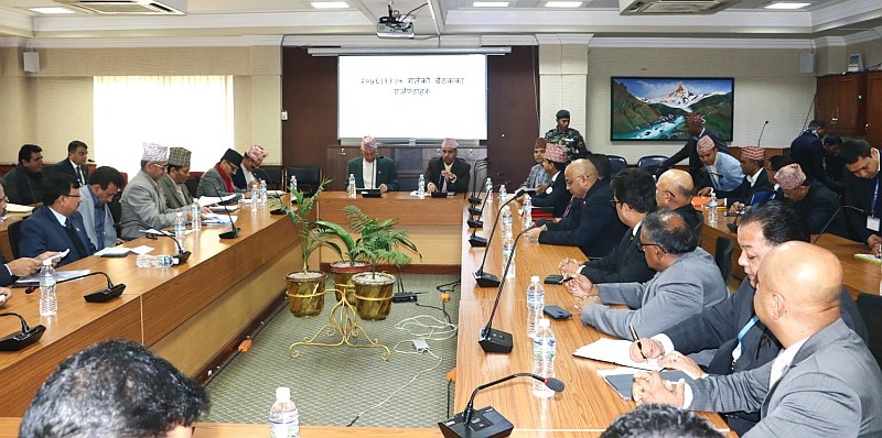 बैंकहरूलाई अर्थमन्त्रालय बोलाएर के गर्दैछन् अर्थमन्त्री ?