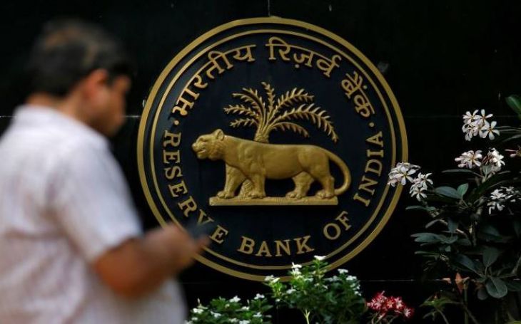 भारतमा खराव प्रदर्शन गर्ने निजि बैंकका कर्मचारीले अब मोटो रकम लिन नपाउने