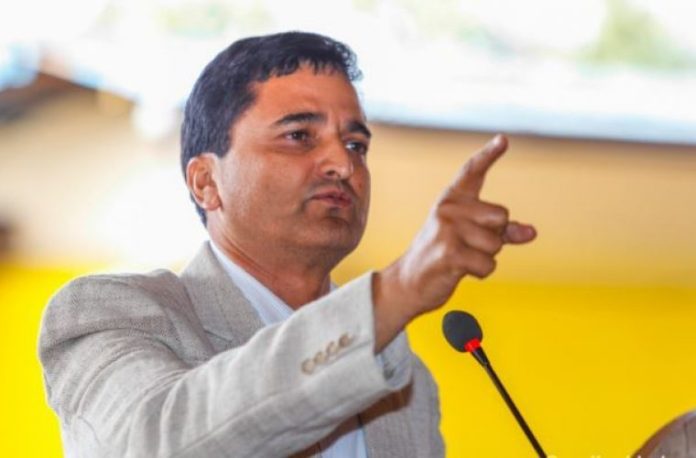विश्वकै सानदार विमानस्थल बनाउन आएको हुँ : मन्त्री भट्टराई