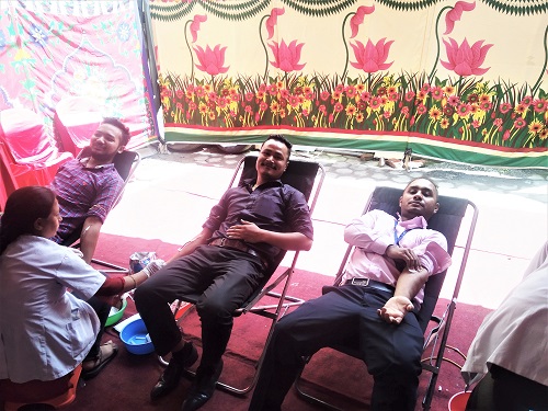 देवः विकास बैंकको वार्षिक उत्सवको अवसरमा रक्तदान