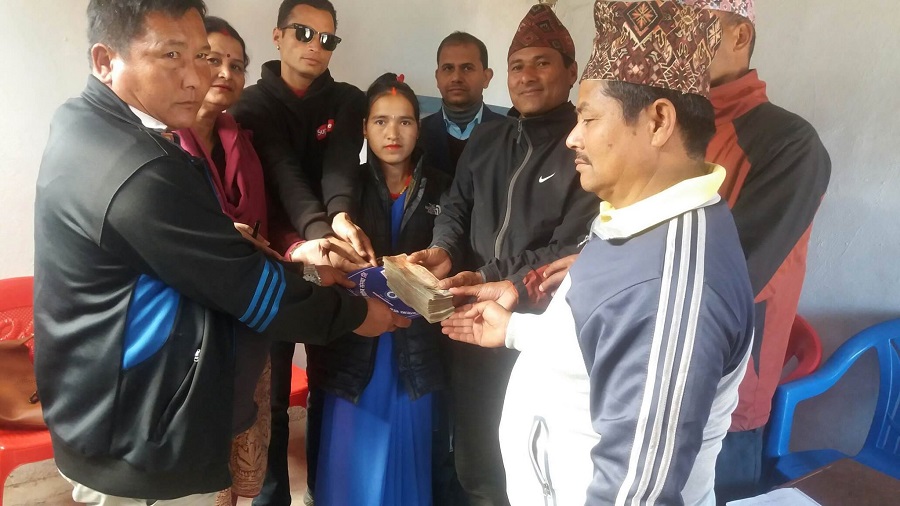 महिला सामुदायिकद्धारा जिवन र आवास सुरक्षा कोष प्रदान