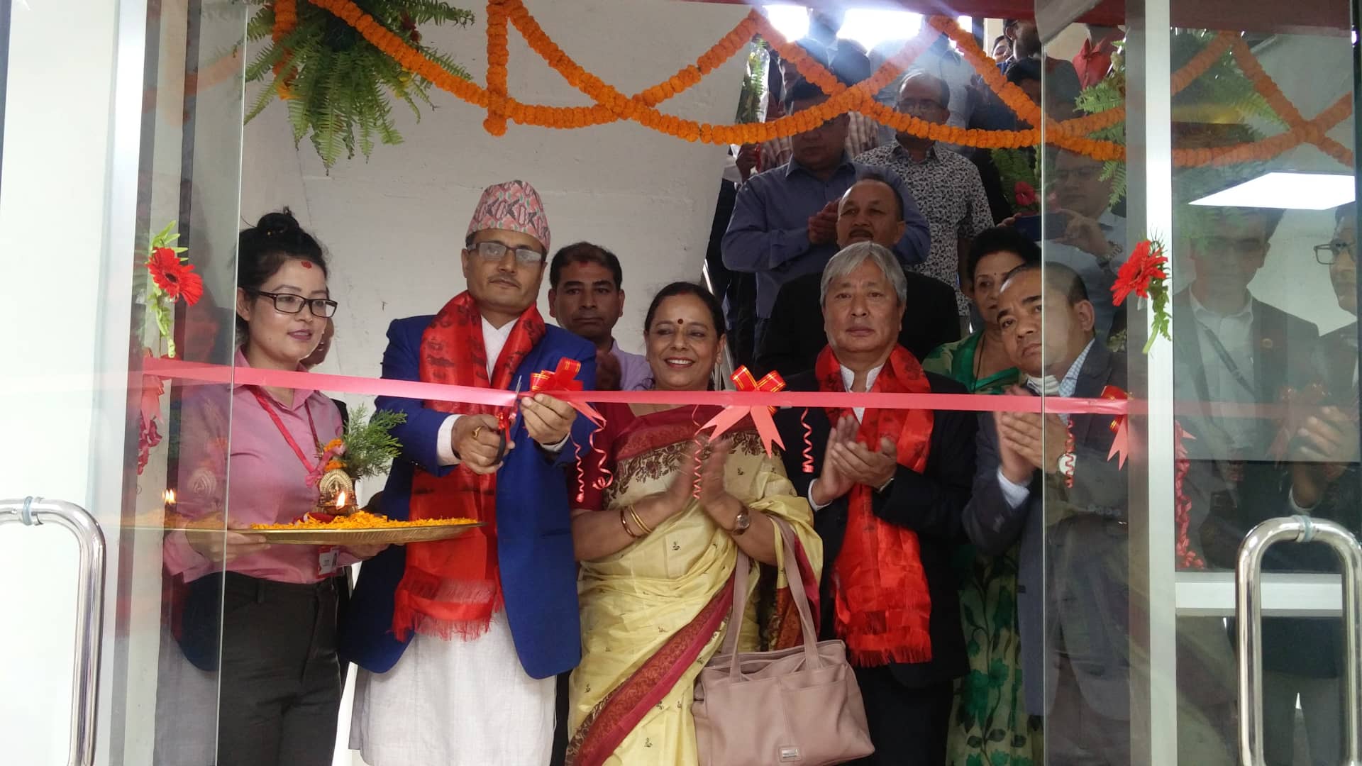 प्रभु बैंककाे २ वटा शाखा थपिए