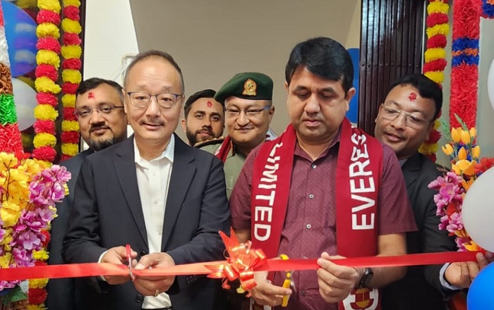 एभरेष्ट बैंकको नयाँ शाखा बर्दघाट नवलपरासी पश्चिममा