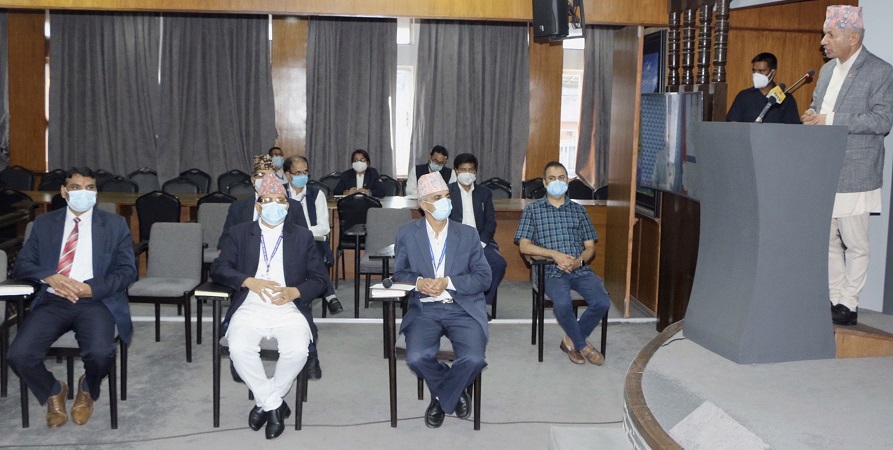विद्युतीय गाडीको अन्तशुल्कदेखि विभिन्न करको दर घट्यो