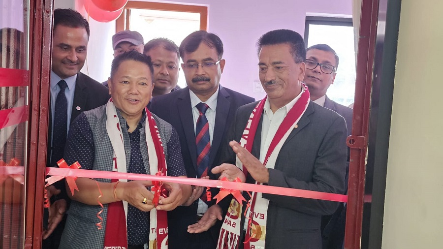 एभरेष्ट बैंकको ११९ औं शाखा काठमाडौंको सुन्दरबस्ती भङ्गालमा