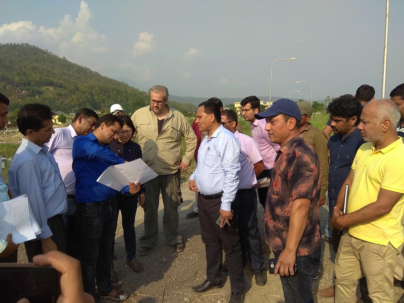 हेटौंडा–भरतपुर प्रसारण लाइनको ठेक्का तोडियो