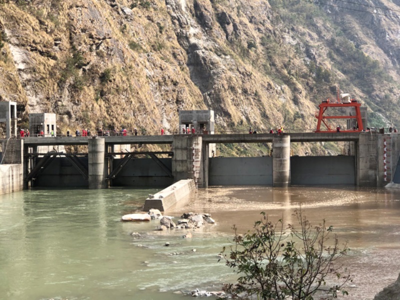 पानीको सतह घटेको भए पनि विद्युत् उत्पादनमा कुनै अवरोध नआउने