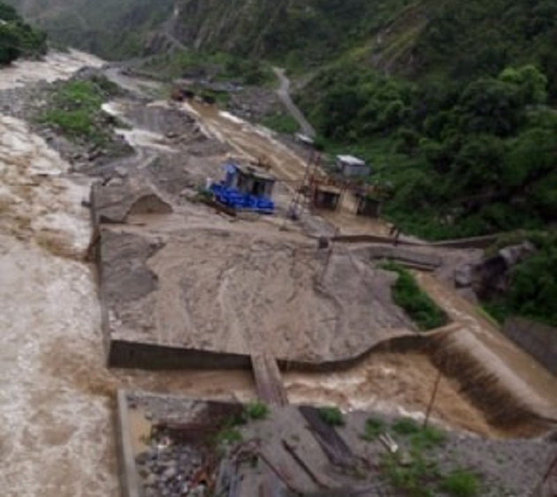 माण्डु हाइड्रोमा करिब ९ करोडको क्षति