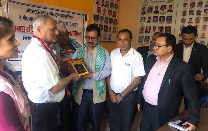 स्थानीय तहले आर्थिक सहायता बन्द गरेर सबैको बीमा गर्नुपर्छः अध्यक्ष सिलवाल