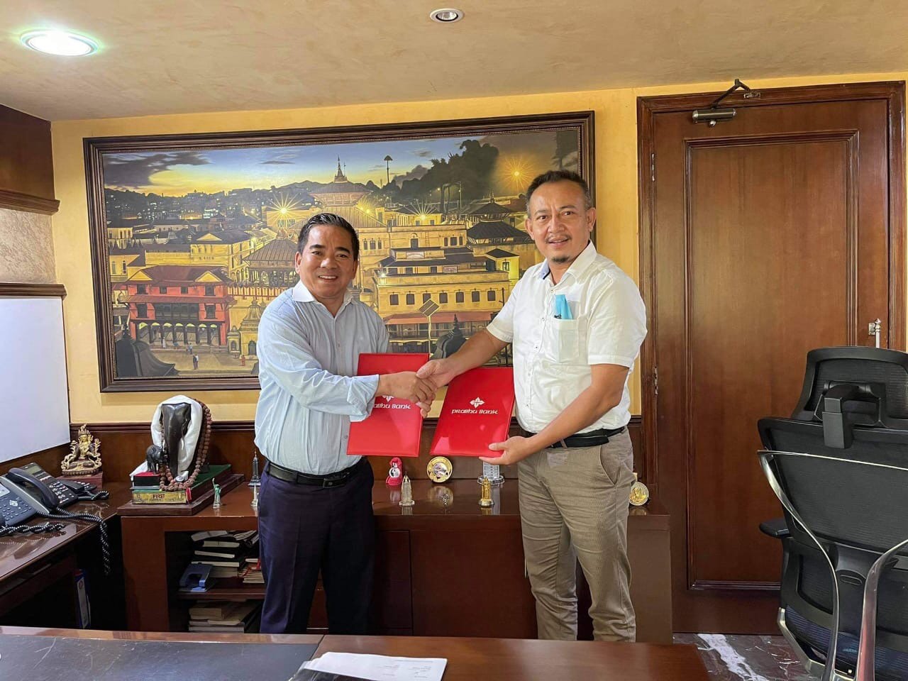 प्रभु बैंकले कान्तिपुर जनरल एण्ड डेण्टल हस्पिटललाई आर्थिक सहयोग उपलब्ध गराउने
