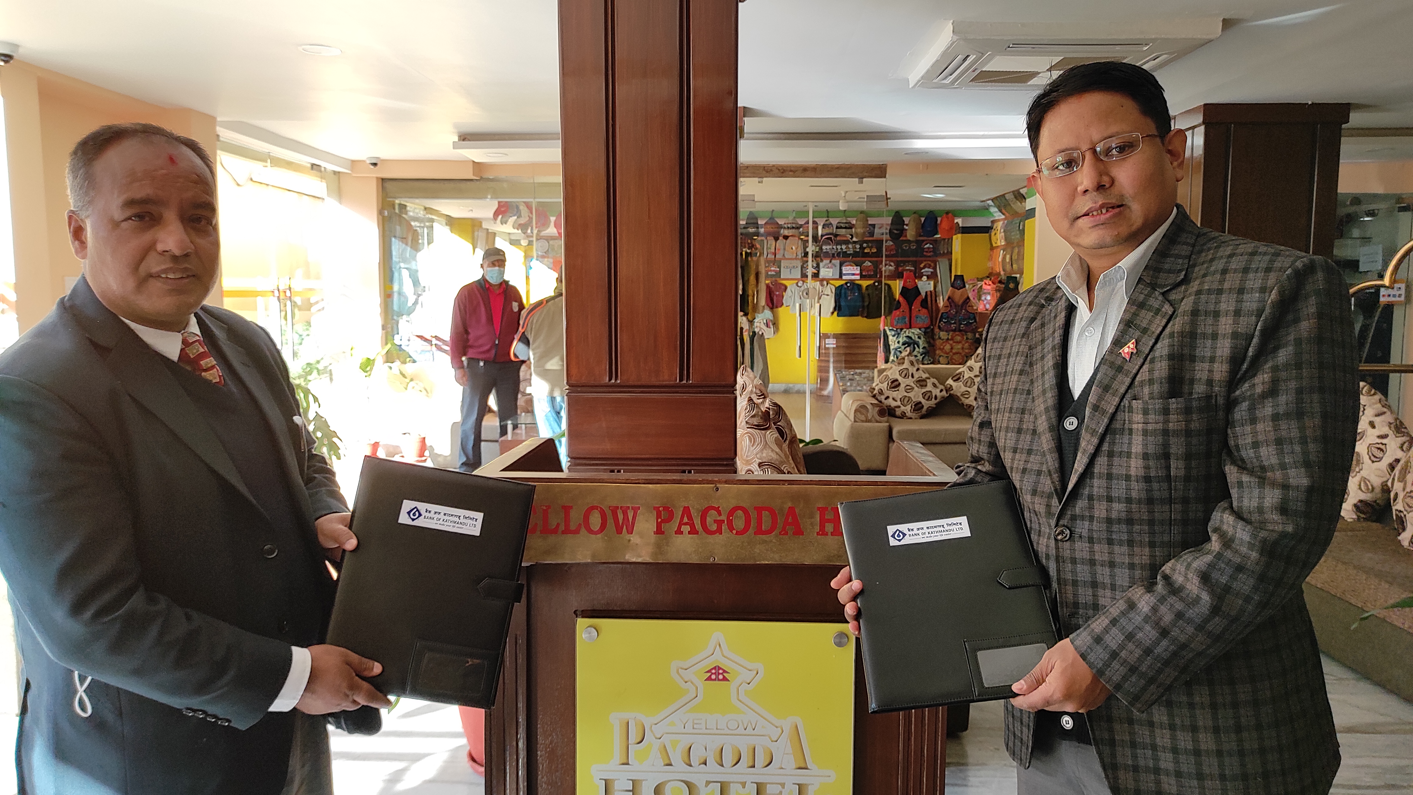 बैंक अफ काठमाण्डू लिमिटेडका ग्राहकलाई यल्लो प्यगोडा होटलमा १५ प्रतिशत छुट