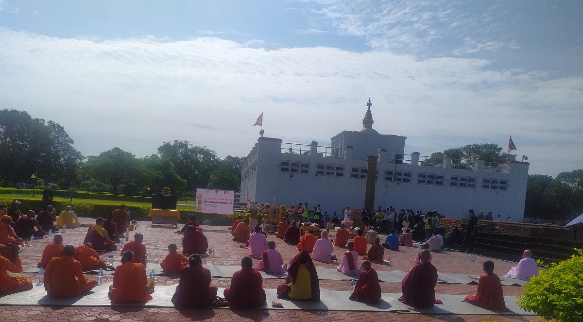 लुम्बिनीमा मनाइयो बुद्ध जयन्ती