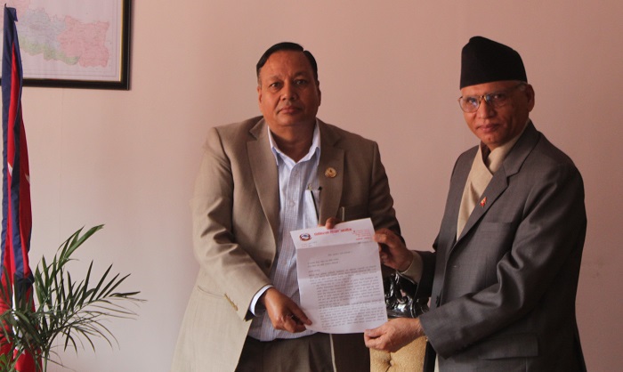 मेडिकल साइन्सको पढाई नेपालमै व्यवस्थित र स्तरीय बनाउन शिक्षामन्त्रीले थाले छलफल