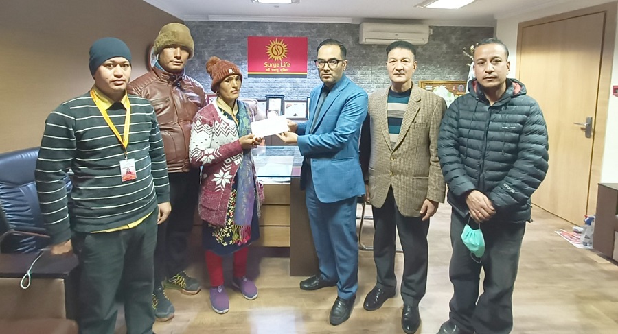 सूर्या लाइफद्वारा २० लाख बढी मृत्यु दावी भुक्तानी