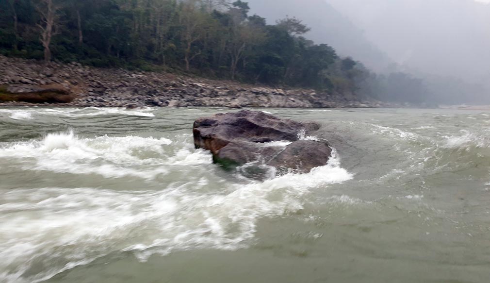 जलयात्रामा समस्या आएकोभन्दै प्रमले फुटाउन आदेश दिएको ढुंगालाई मुख्यमन्त्रीले संरक्षण गर्ने