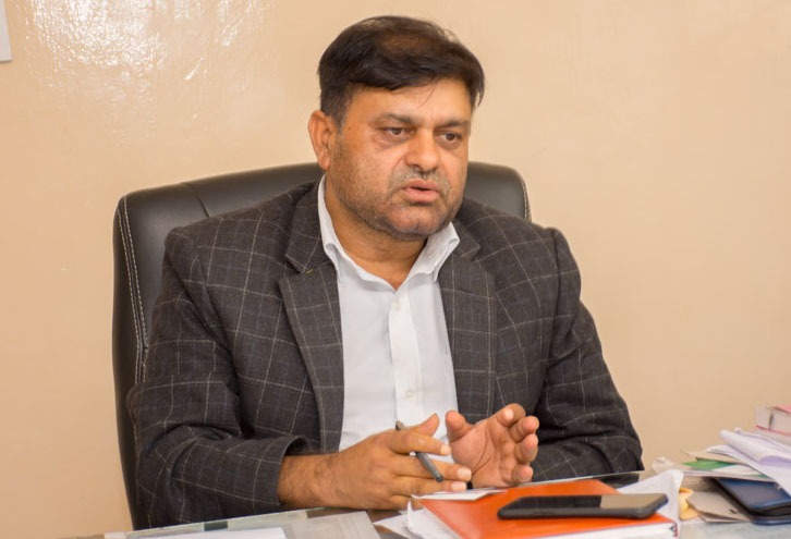 लकडाउन नखुल्दासम्म काठमाडौंबाट मात्र श्रम स्वीकृति दिन्छौंः महानिर्देशक दाहाल