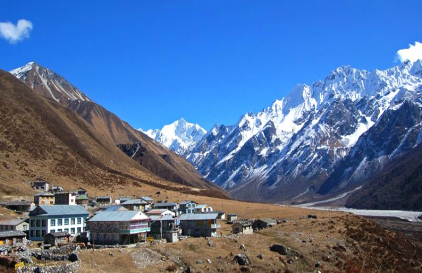 गोसाइँकुण्डका होटल पूर्णरूपमा खुलाइने