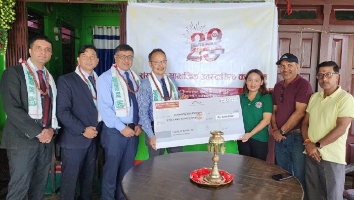 एभरेष्ट बैंकद्वारा मानव सेवा आश्रम गोरखालाई ५ लाख रुपयाँ सहयोग प्रदान