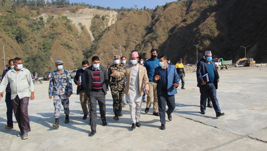 बन्चरेडाँडामा अब के छ समस्या ? अनुगमनपछि यसो भन्छन् मन्त्री चौधरी