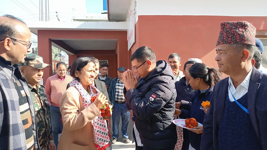 हुलाक सेवाको संरचनालाई परिवर्तन गर्न लागिएको छः सञ्चारमन्त्री शर्मा