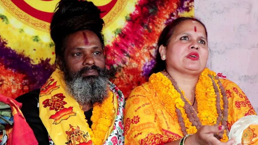 श्रीमतीसहित ‘भाइरल अघोरी बाबा’ प्रहरीको फन्दामा