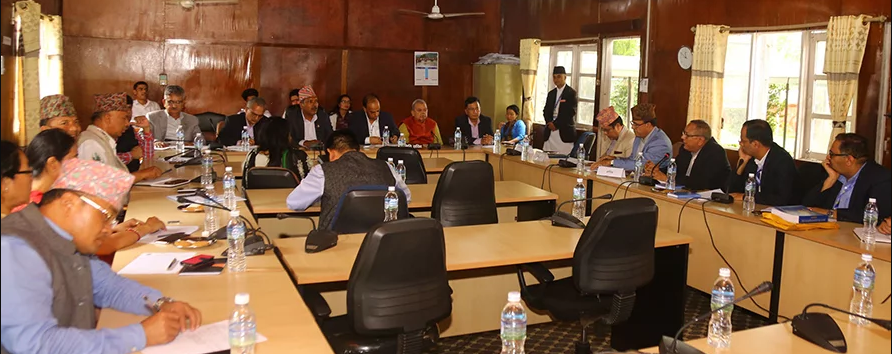 बीमासम्बन्धी विधेयकमा दफावार छलफल शुरु