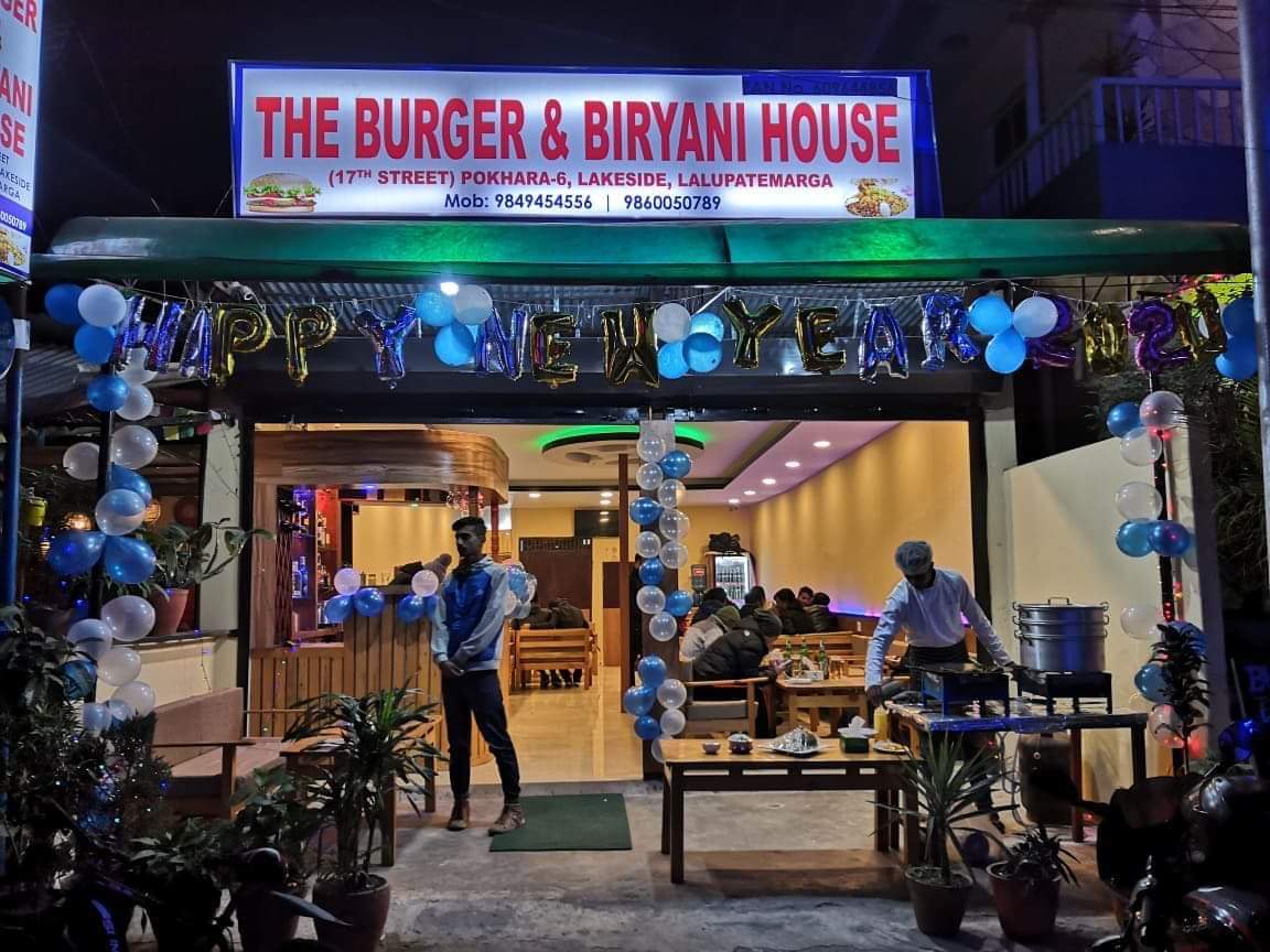 बिर्यानी पारखीका लागि ‘द बर्गर एण्ड बिर्यानी हाउस’
