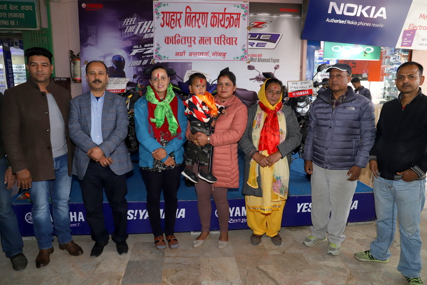१८ महिने बालकले पाए उपहार स्वरूप यामाहाको मोटरसाइकल