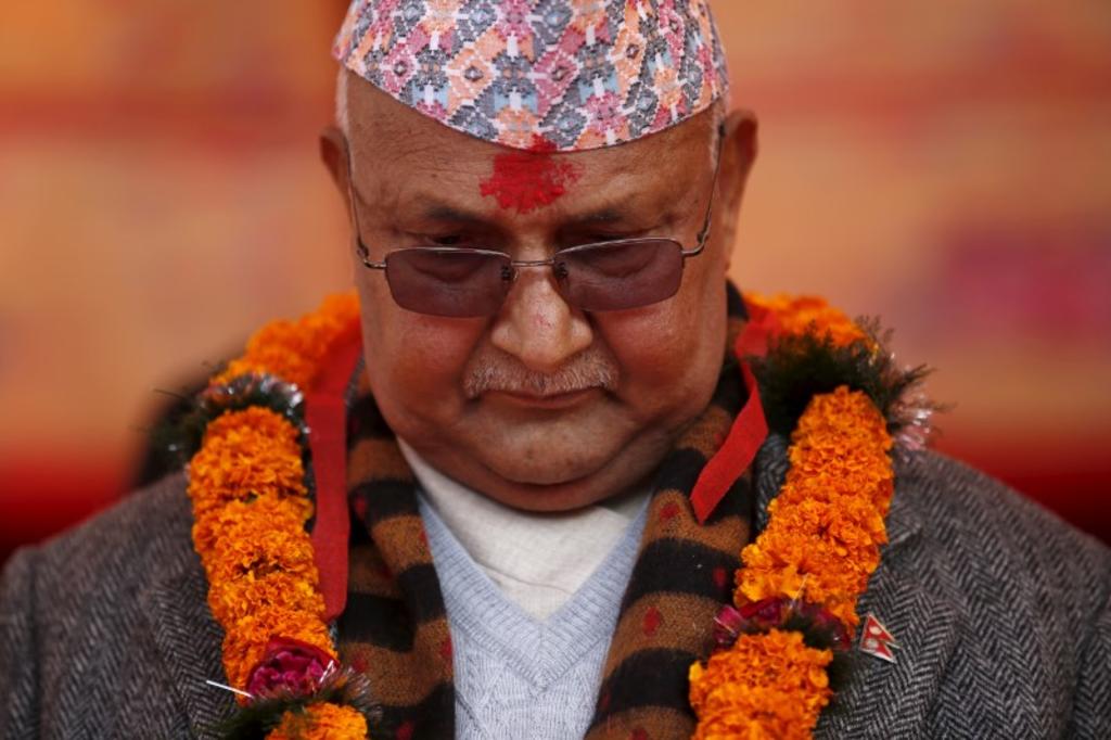 प्रम ओलीकाे शरीरमा बढेको एन्टिबडी घटाउन दिन बिराएर ‘प्लाज्मा फेरिसस’ गरिँदै