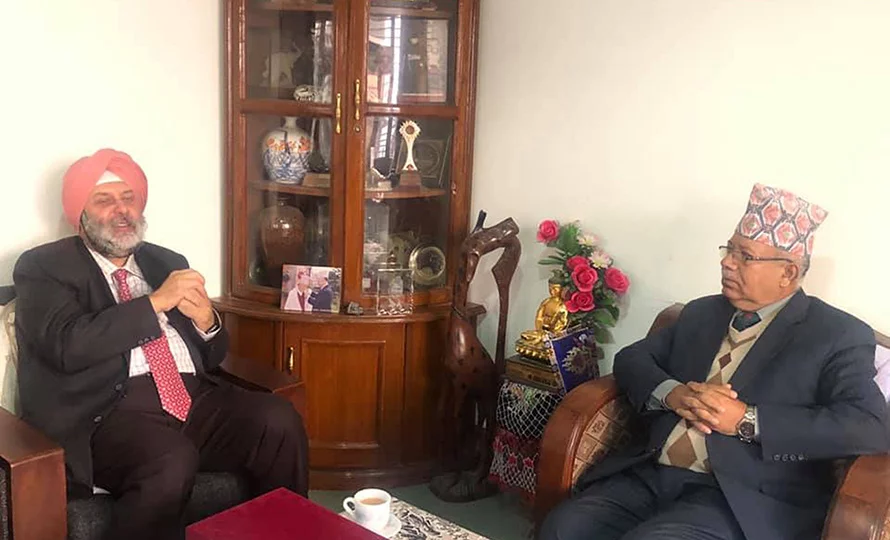 नेपाल र भारतीय राजदूतबीच भेट