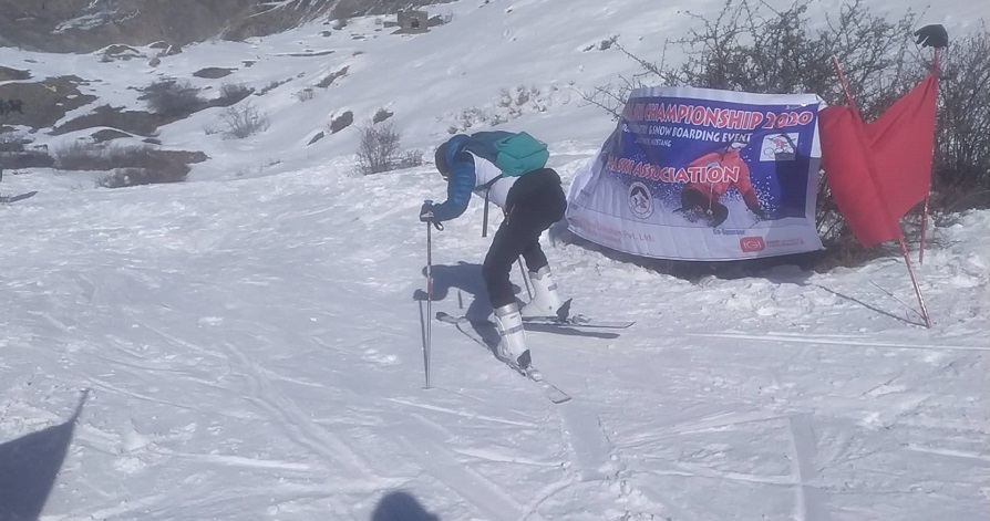 मुस्ताङमा तेश्रो राष्ट्रिय स्की च्याम्पियनसीप