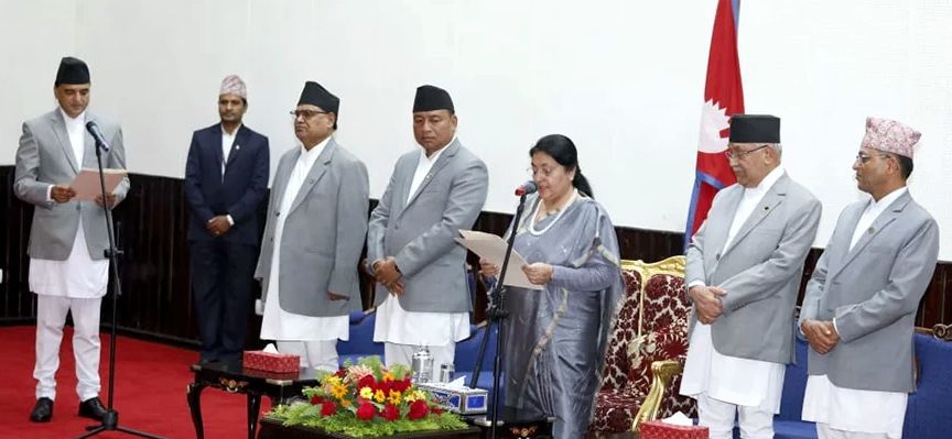 पर्यटन तथा नागरिक उडययनमन्त्री पदमा लिए भट्टराईले सपथ