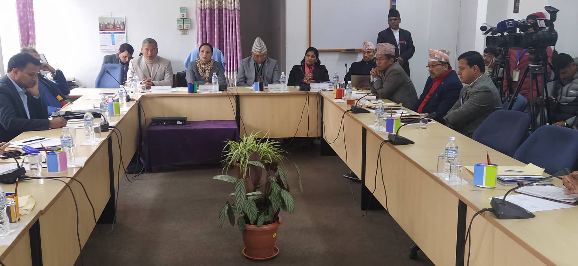 लिम्पियाधुरा समावेश गरी नक्सा सार्वजनिक गर्न संसदीय समितिको निर्देशन