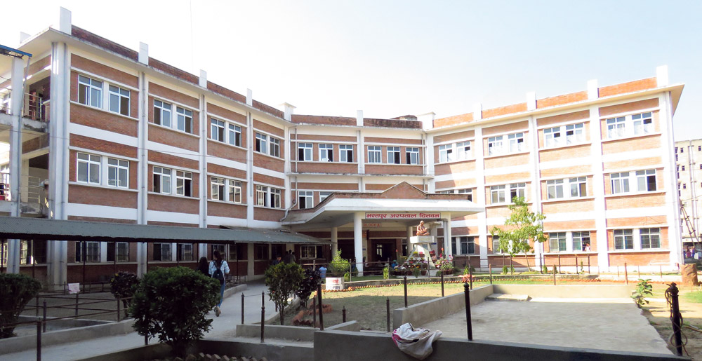 भरतपुर अस्पतालमा युवतीको मृत्यु, स्वाब परीक्षण गरिँदै