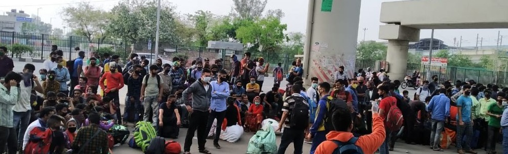 कोरोनाको त्रासले घर फर्केका चार सय नेपाली दिल्लीमा अलपत्र