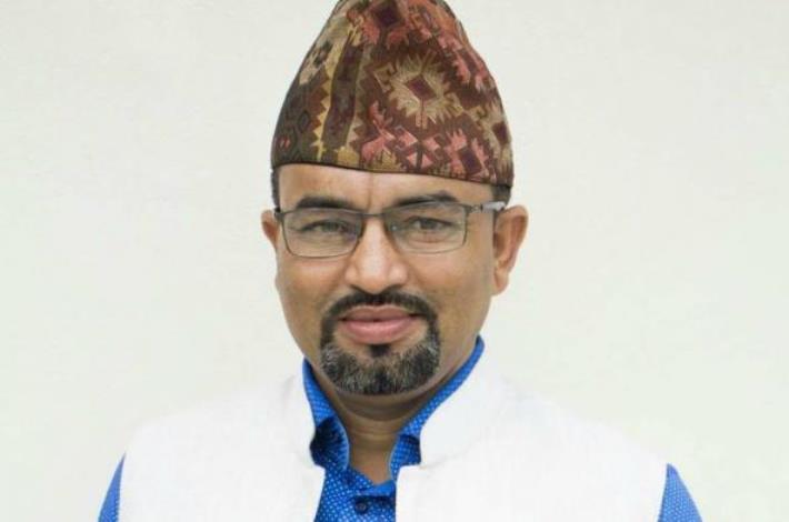 सत्ताधारी मेयर नै धर्नामा