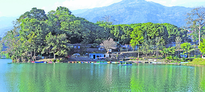 हिमागृह व्यवसायीलाई दिन नहुने पोखरेली अडान