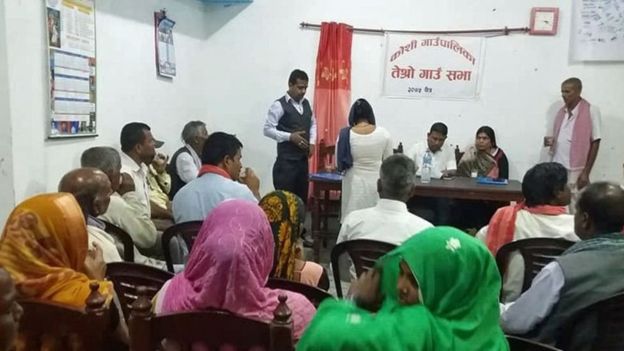 गाउँपालिकाको खर्चमा विवाह गराइदिने , आठ जोडीले दिए निवेदन