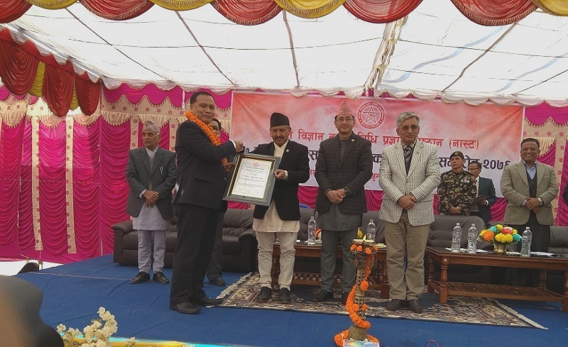 कुलमान घिसिङलाई ‘नास्ट प्रविधि पुरस्कार’