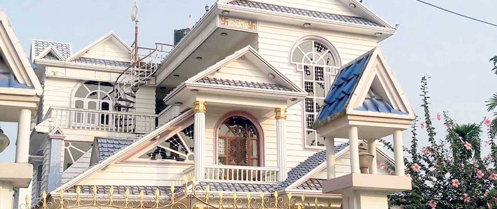 मेयरको घरको सिसा फुट्दा ३० लाख क्षतिपूर्ति