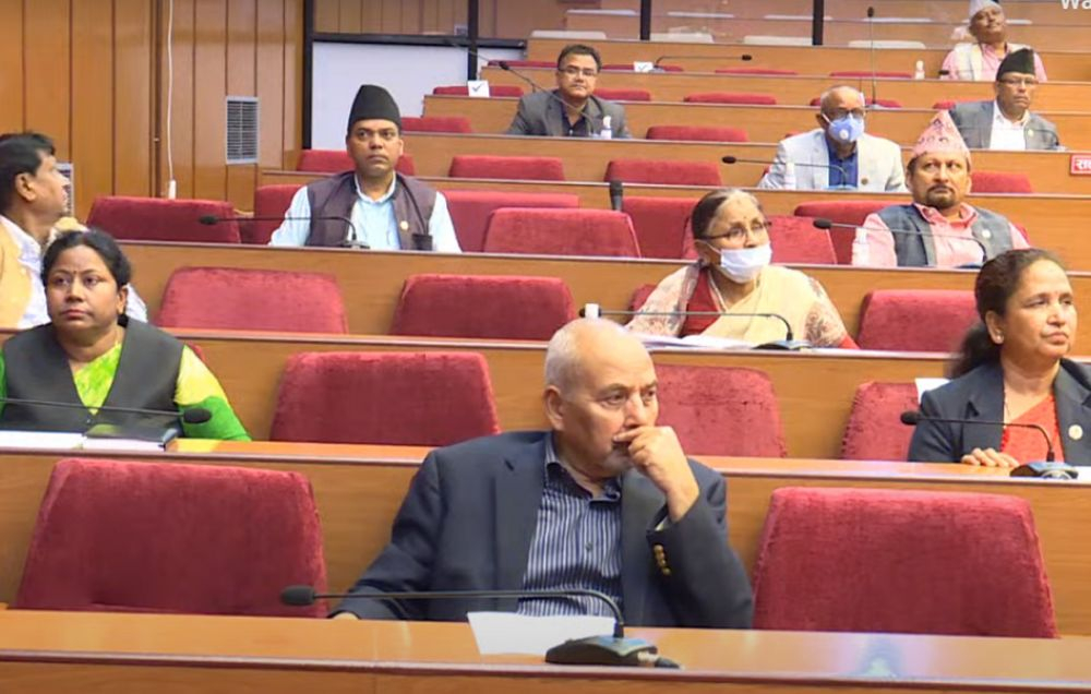 ठूला होटललाई क्वारेन्टाइन र आइसोलेसन बनाउन सांसदको माग