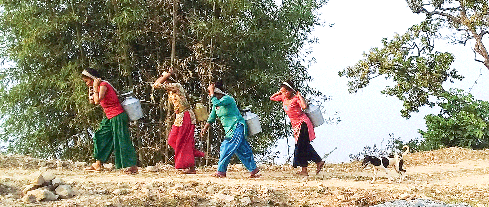 गाउँ काकाकुलः तर, प्रतिगाग्री सय रुपैयाँ पानी किनेर अतिथि गृह निर्माण